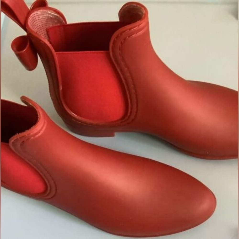 Catherine Malandrino Briellie Bow Chelsea Rain Boots Red Booties Size 39 Eur - Picture 3 of 13